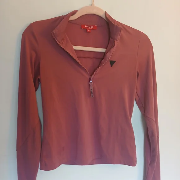 Guess Set Top/ Pants - Picture 2 of 11